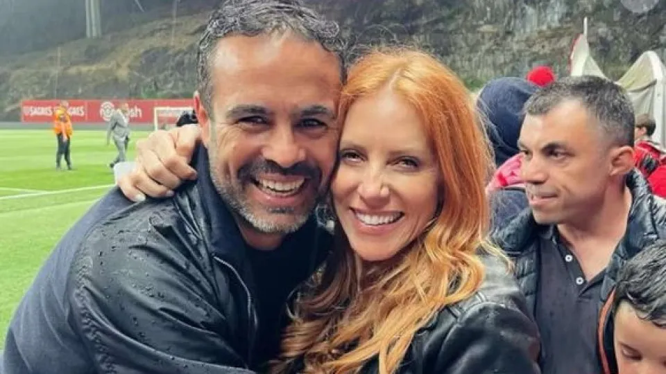 Mãe da suposta namorada do técnico Artur Jorge desabafa: "Vergonha"
