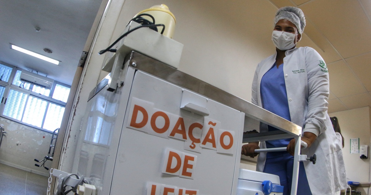 Maternidade de Salvador faz campanha para doação de leite materno